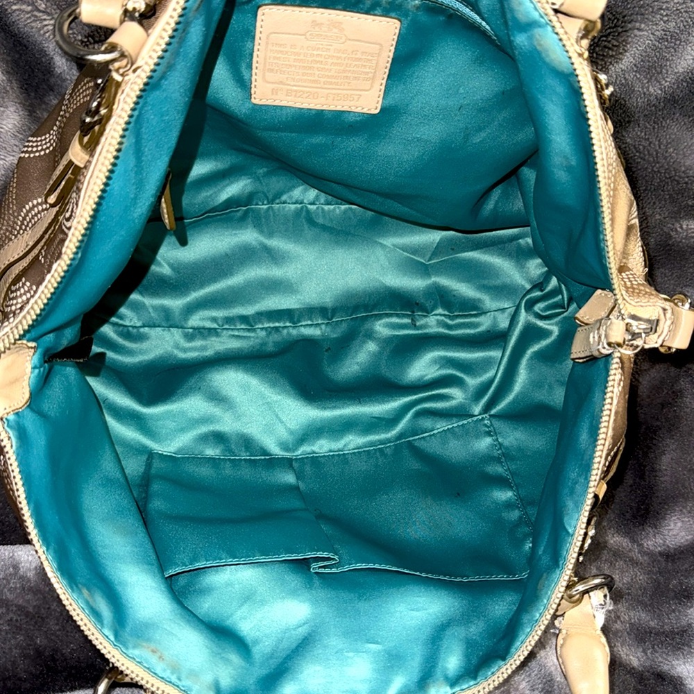 SATIN COACH SHOULDER BAG - Picture 14 of 16